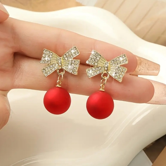 Red Ornament Rhinestone Earrings - Picture 4 of 9